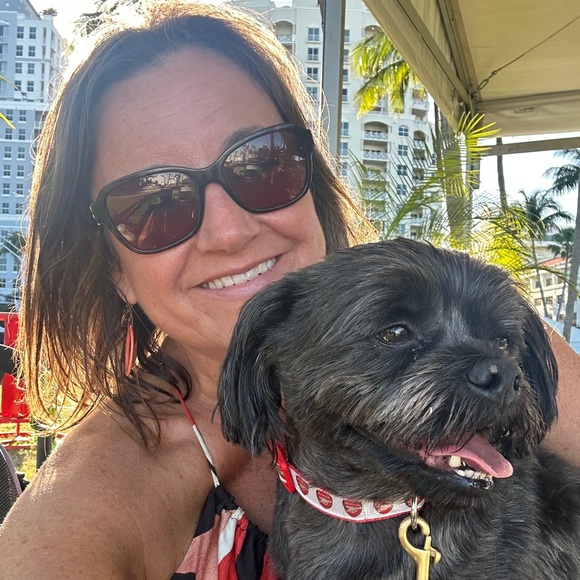 Meet your Posher, Jen (& Bodhi 🐾 - Picture 1 of 1